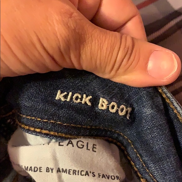 American Eagle 🦅 Kick Boot Jeans - Picture 4 of 4